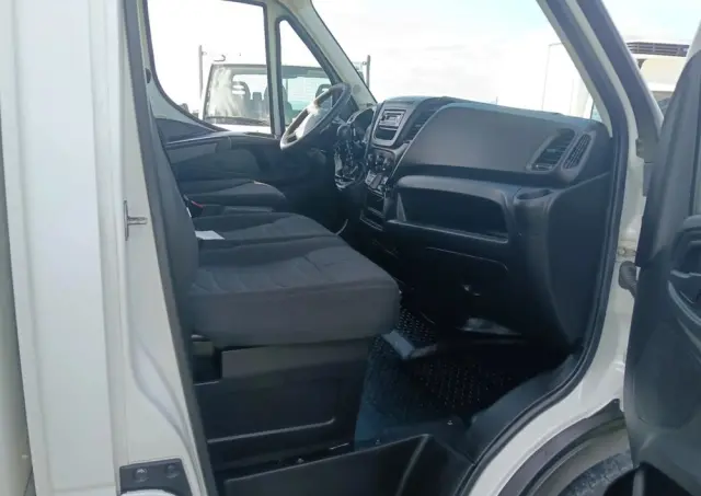 IVECO 35S16, 35S15, 35S14, 35S13, 35C13, 35C14 