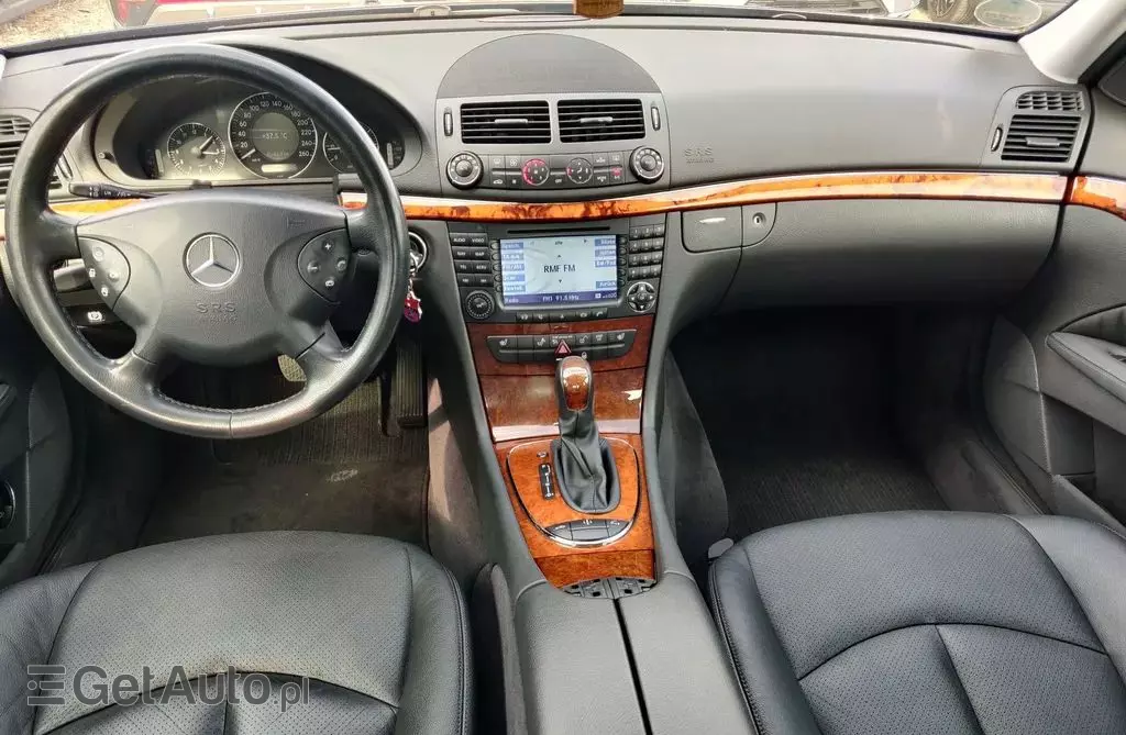 MERCEDES-BENZ Klasa E 