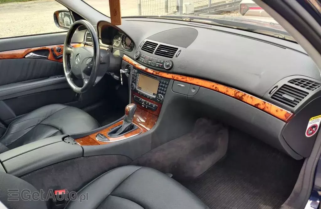 MERCEDES-BENZ Klasa E 