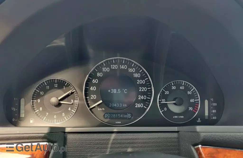 MERCEDES-BENZ Klasa E 