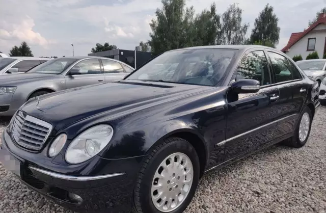 MERCEDES-BENZ Klasa E 
