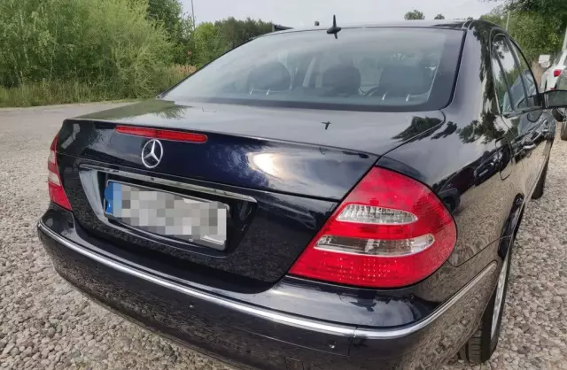 MERCEDES-BENZ Klasa E 