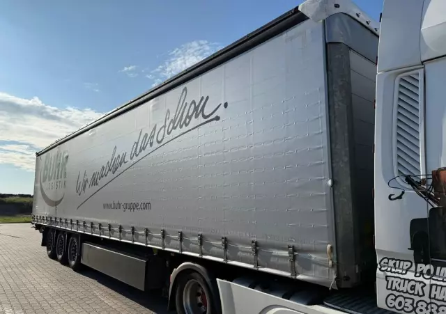 SCHMITZ CARGOBULL SCB S3 *636* 