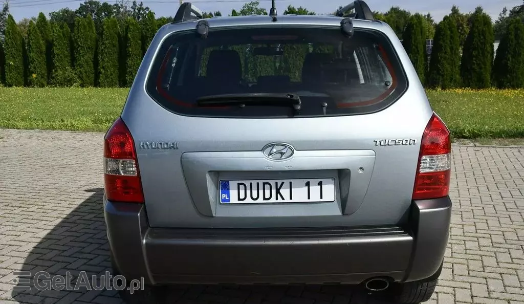 HYUNDAI Tucson 