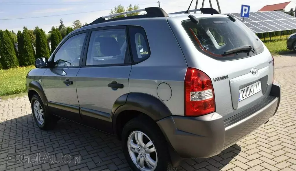 HYUNDAI Tucson 