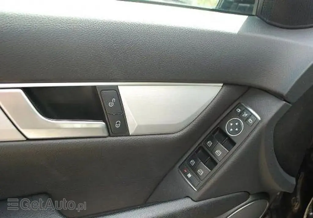 MERCEDES-BENZ Klasa C 