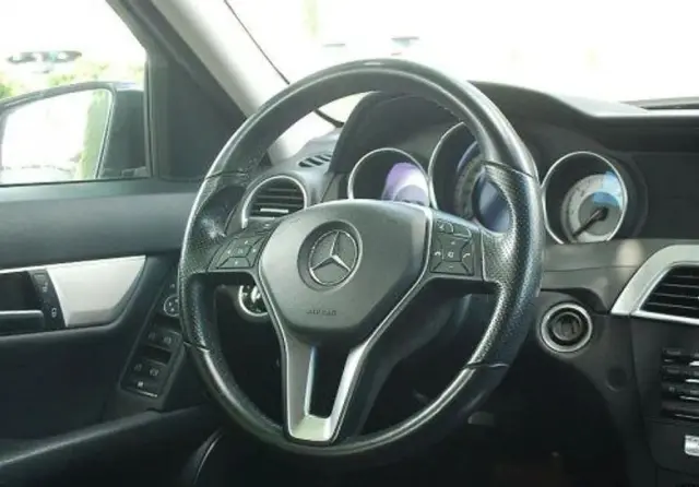 MERCEDES-BENZ Klasa C 