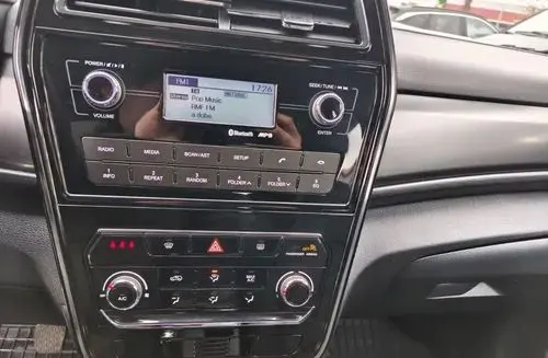 SSANGYONG/KGM Tivoli 