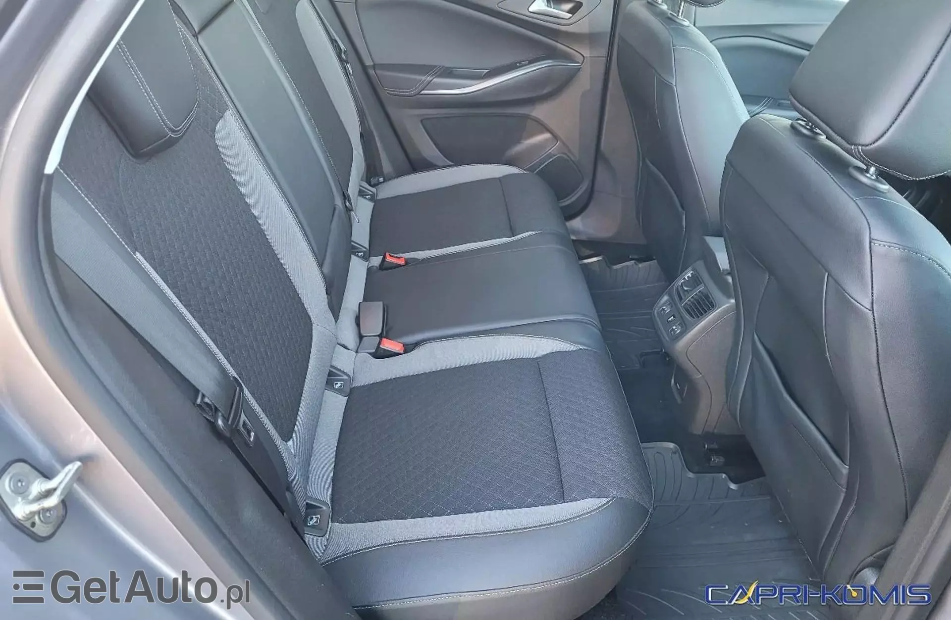 OPEL Grandland 1.2 Turbo (130 KM)