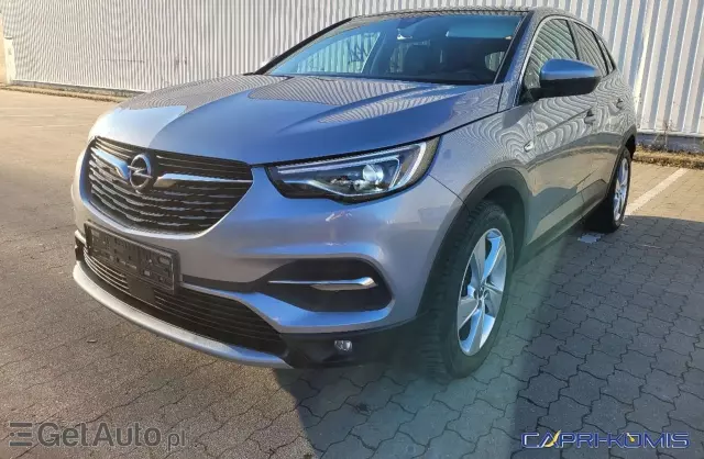 OPEL Grandland 1.2 Turbo (130 KM)