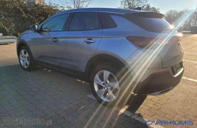 OPEL Grandland 1.2 Turbo (130 KM)