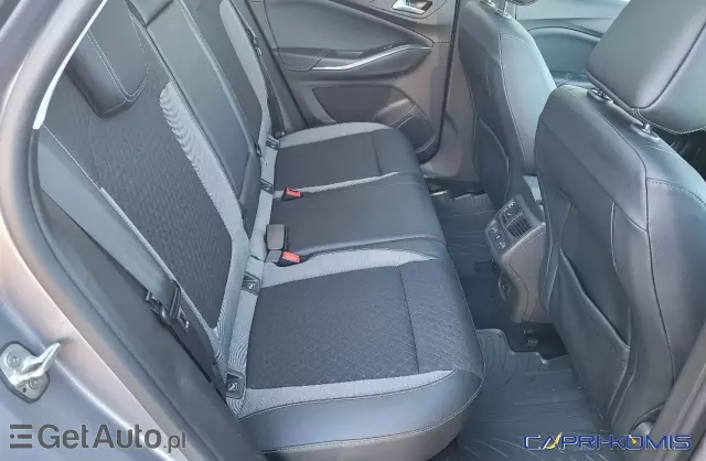 OPEL Grandland 1.2 Turbo (130 KM)