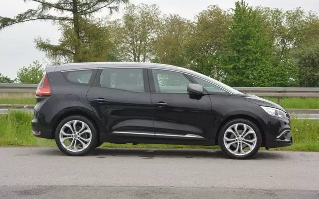 RENAULT Grand Scenic ENERGY TCe 130 S&S LIMITED