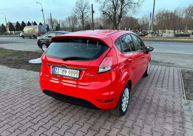 FORD Fiesta 1.25 Champions Edition