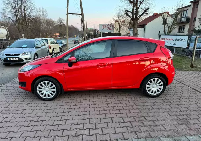 FORD Fiesta 1.25 Champions Edition