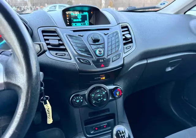 FORD Fiesta 1.25 Champions Edition