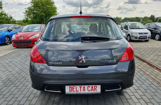 PEUGEOT 308 