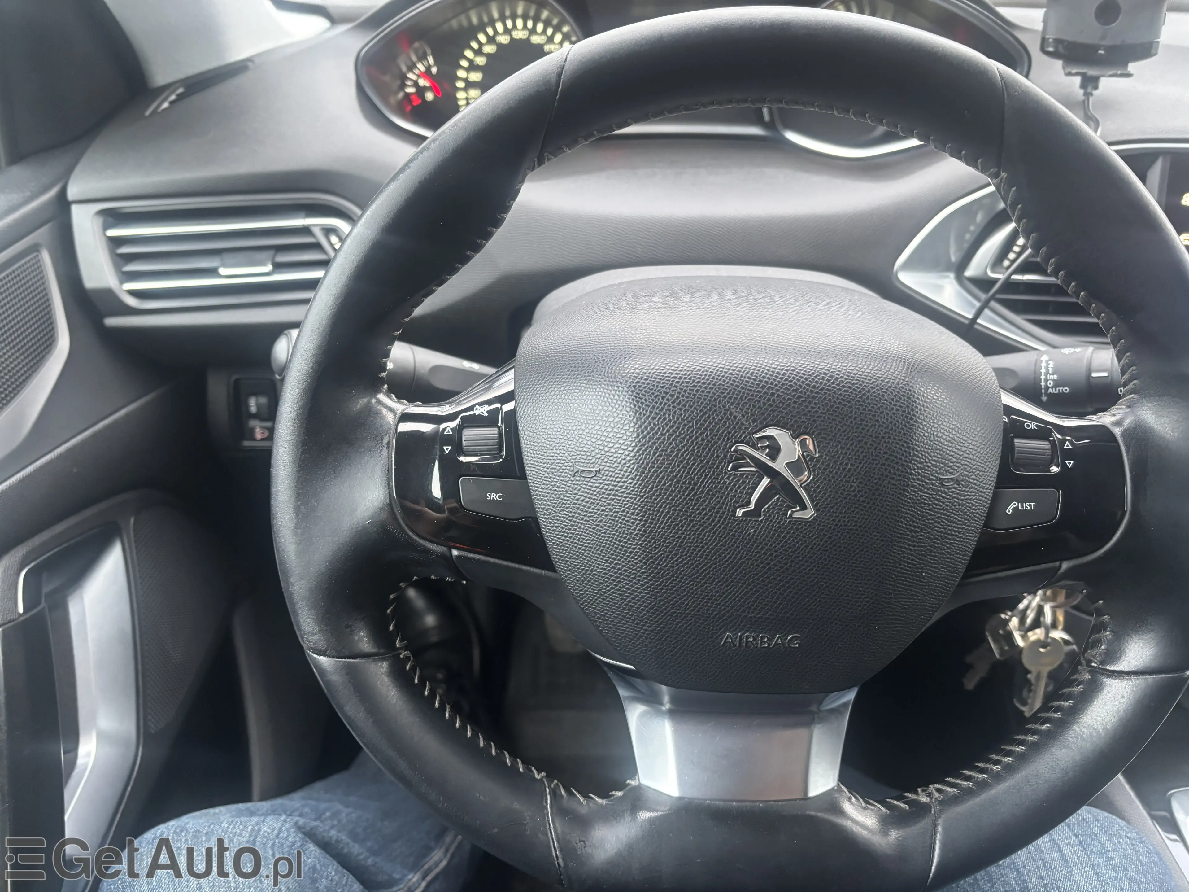 PEUGEOT 308 Allure S&S BlueHDi