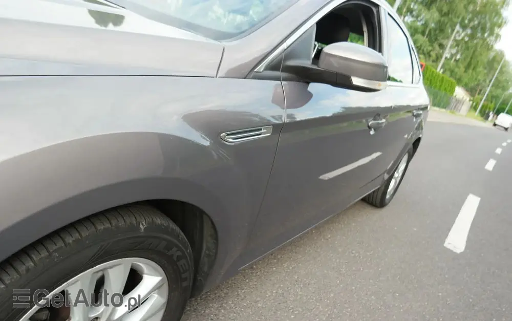 FORD Mondeo 1.6 T Titanium