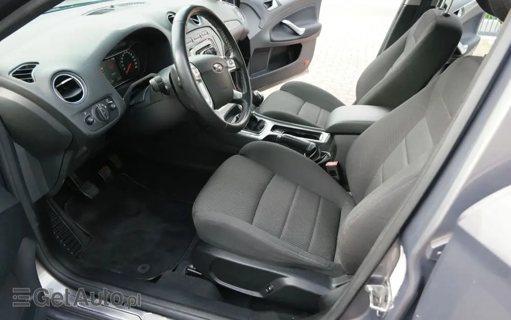 FORD Mondeo 1.6 T Titanium