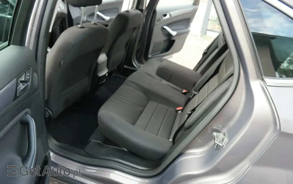 FORD Mondeo 1.6 T Titanium