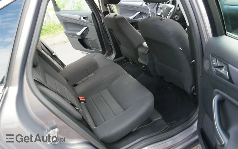 FORD Mondeo 1.6 T Titanium