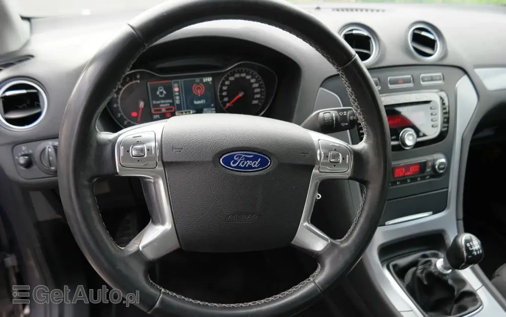 FORD Mondeo 1.6 T Titanium