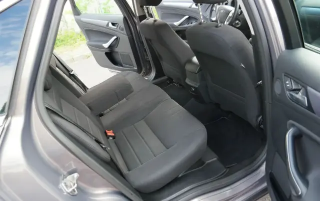 FORD Mondeo 1.6 T Titanium