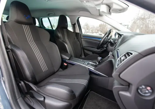 RENAULT Megane ENERGY dCi 165 EDC GT LINE