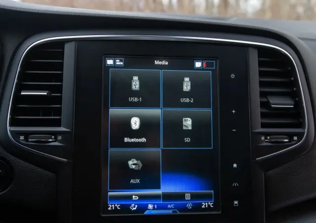 RENAULT Megane ENERGY dCi 165 EDC GT LINE