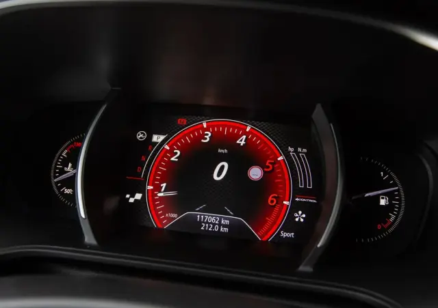 RENAULT Megane ENERGY dCi 165 EDC GT LINE