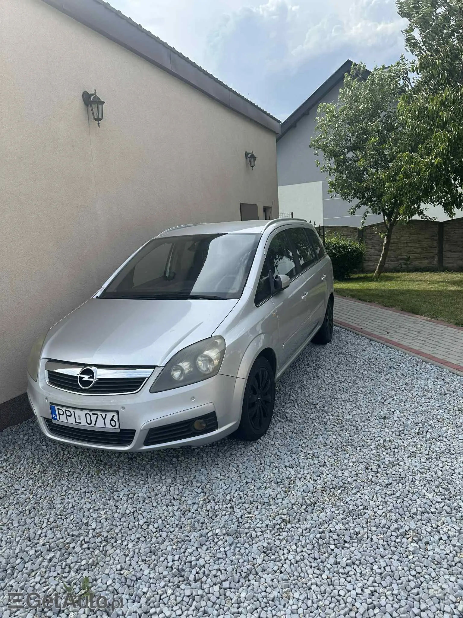 OPEL Zafira Essentia