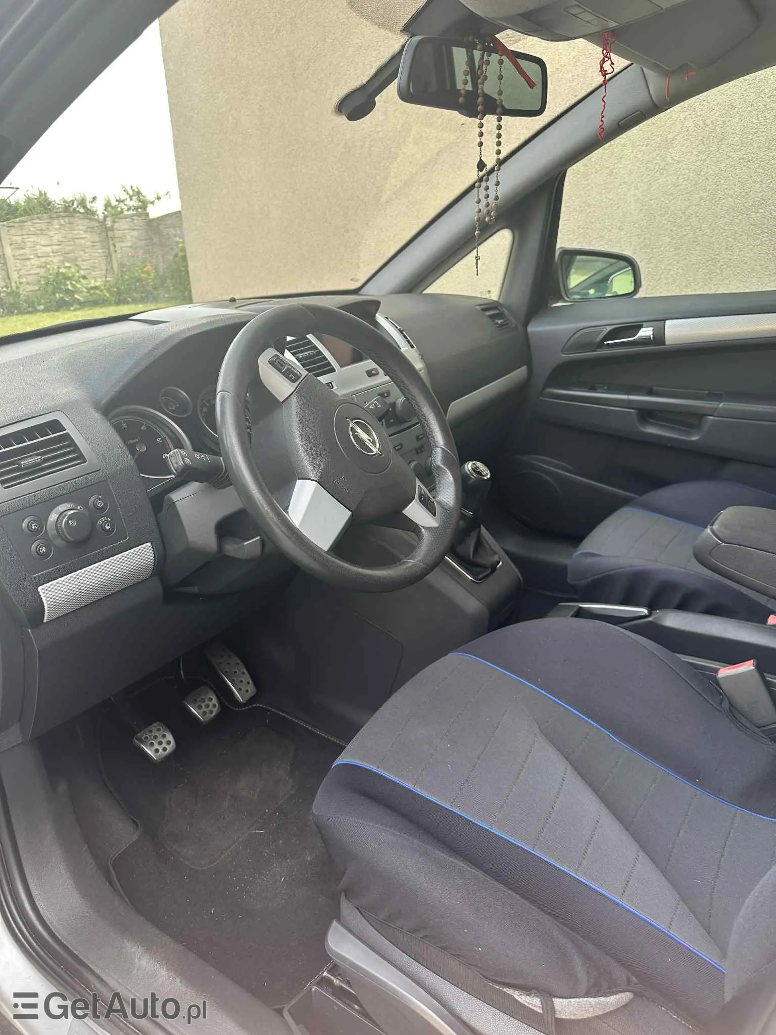 OPEL Zafira Essentia