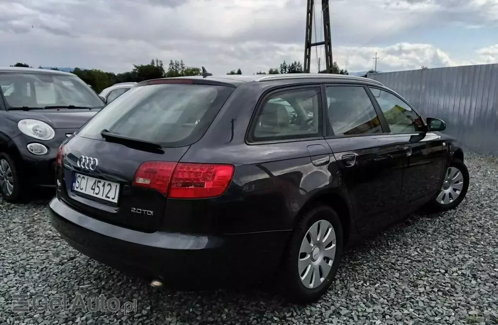 AUDI A6 