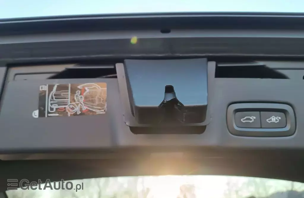 VOLVO V90 Cross Country 