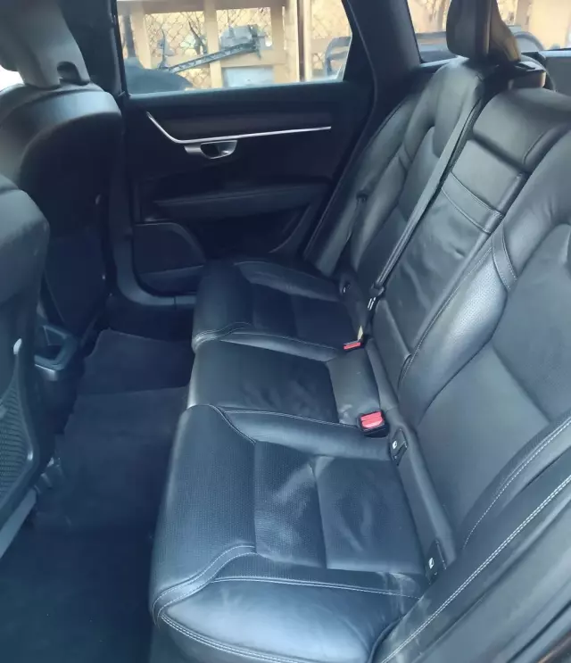 VOLVO V90 Cross Country 