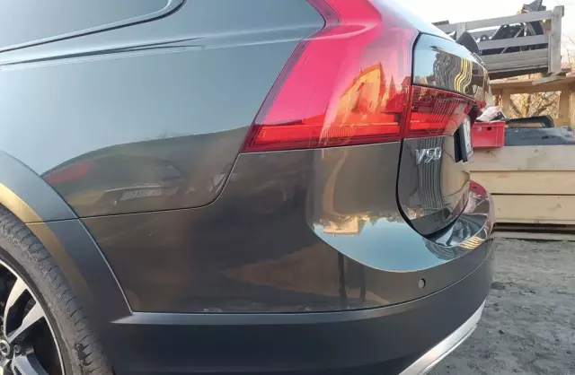 VOLVO V90 Cross Country 