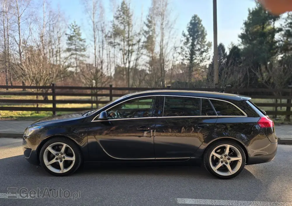OPEL Insignia 2.8 V6 Turbo 4x4 Automatik OPC