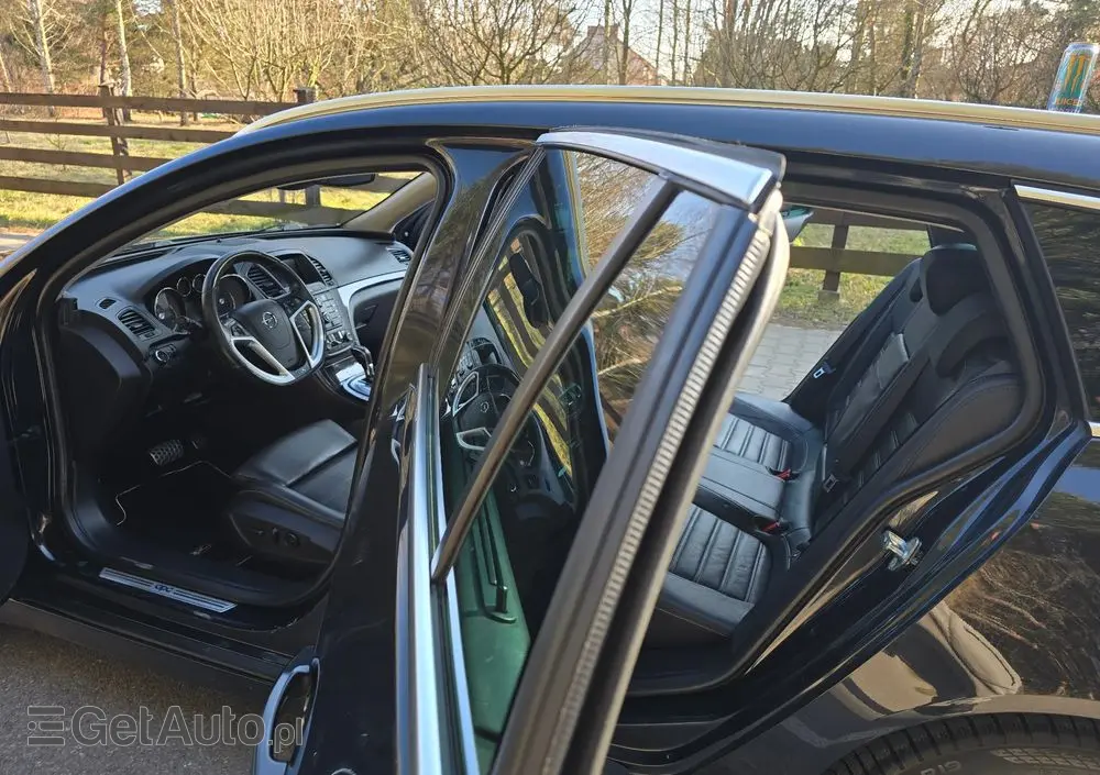 OPEL Insignia 2.8 V6 Turbo 4x4 Automatik OPC