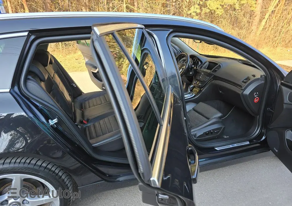 OPEL Insignia 2.8 V6 Turbo 4x4 Automatik OPC