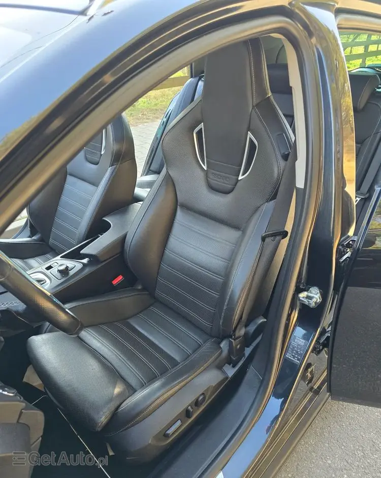 OPEL Insignia 2.8 V6 Turbo 4x4 Automatik OPC