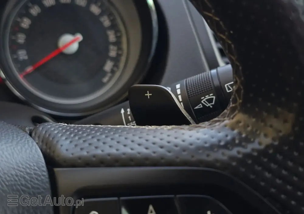 OPEL Insignia 2.8 V6 Turbo 4x4 Automatik OPC