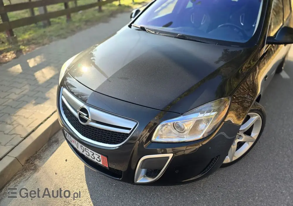 OPEL Insignia 2.8 V6 Turbo 4x4 Automatik OPC