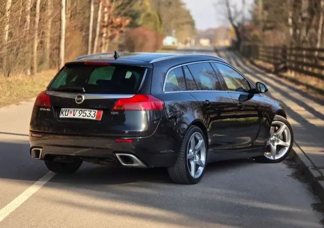OPEL Insignia 2.8 V6 Turbo 4x4 Automatik OPC