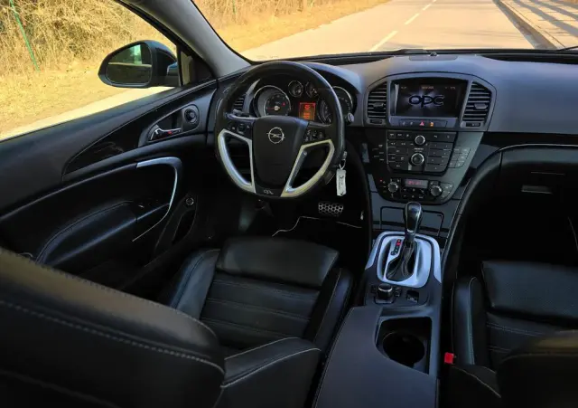 OPEL Insignia 2.8 V6 Turbo 4x4 Automatik OPC