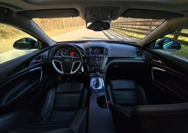 OPEL Insignia 2.8 V6 Turbo 4x4 Automatik OPC