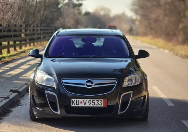 OPEL Insignia 2.8 V6 Turbo 4x4 Automatik OPC