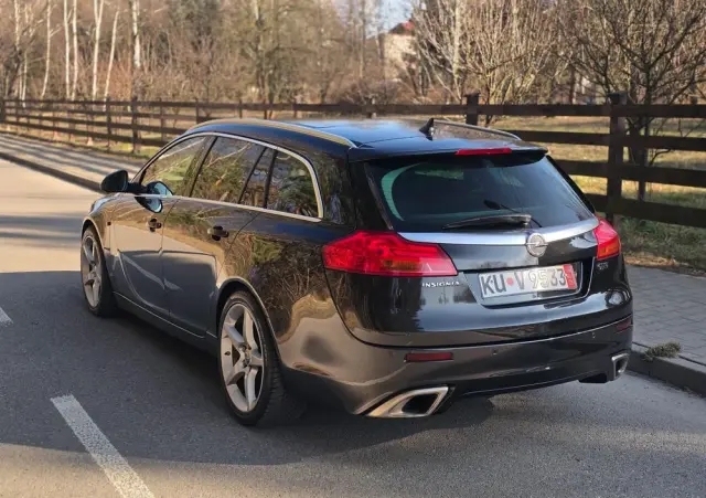 OPEL Insignia 2.8 V6 Turbo 4x4 Automatik OPC