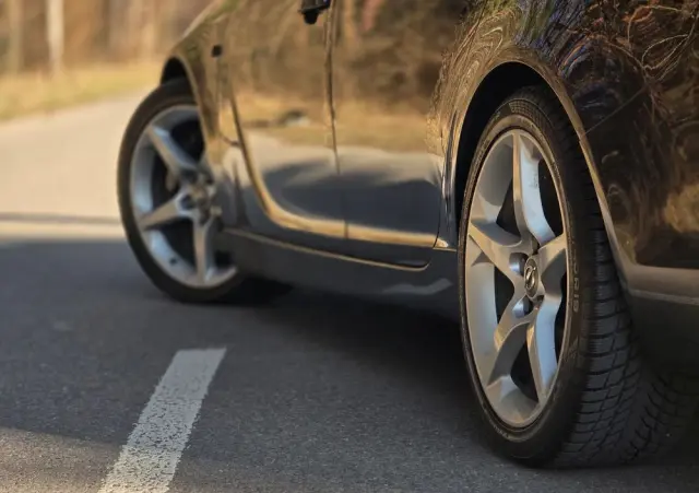 OPEL Insignia 2.8 V6 Turbo 4x4 Automatik OPC