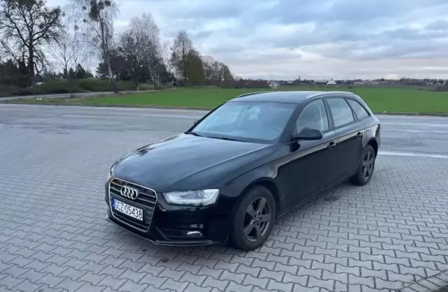 AUDI A4 